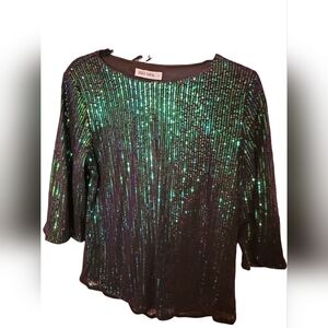 Grace Karin Sequin Top in Green w/Liner.  P2P:19. L: 24"